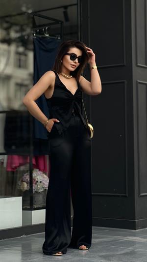 Siyah Saten Askılı Bluz Pantolon Takım