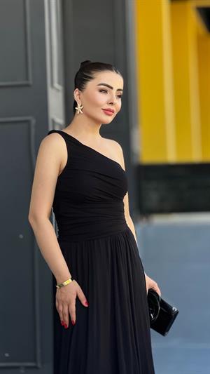 Black One-Shoulder Jersey Full-Lined Dress