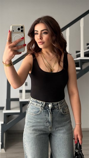 Siyah U Yaka Fitilli Bodysuit