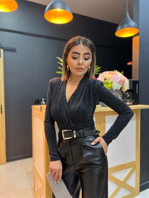 Gri V Yaka Vatkalı Simli Bluz