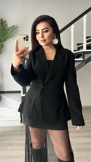 Siyah Volanlı Bel Oturtmalı Blazer Ceket 
