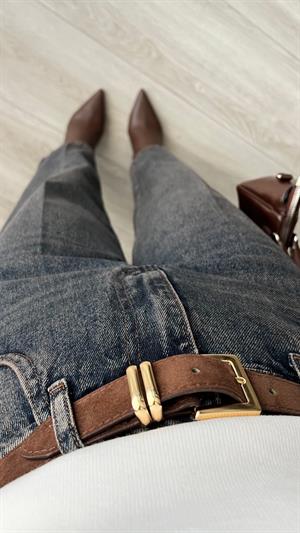 Süet Kemerli Antik Yıkama Skater Jean