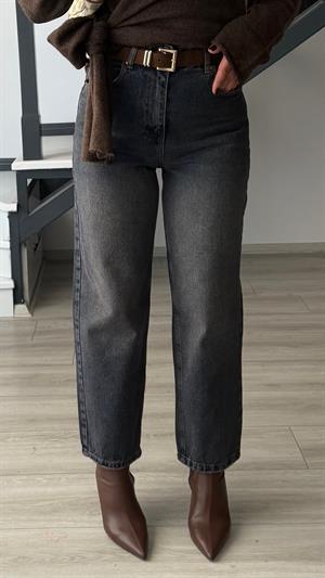 Süet Kemerli Antik Yıkama Skater Jean