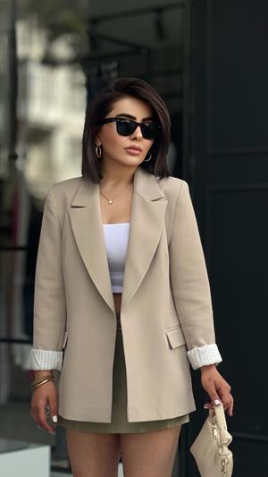 Taş Astarı Çizgili Blazer Ceket