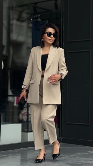 Stone Lining Leopard Print Jacket and Pants Set