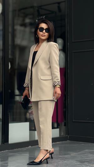 Stone Lining Leopard Print Jacket and Pants Set