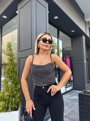 Taş Baskılı Crop Bluz 