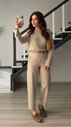 Taş Dikiş Detaylı Skater Kumaş Pantolon