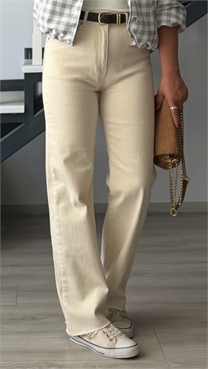 Stone Belted Lycra Straight Jeans