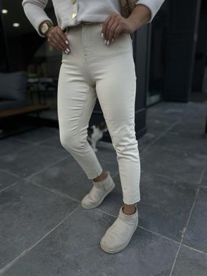 Taş Lazer Kesim Likralı Mom Fit Jean 