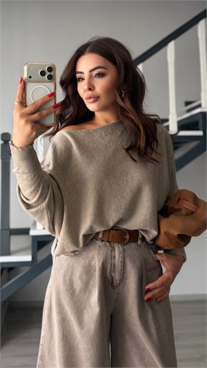 Mink Boat Neck Waist Slit Blouse