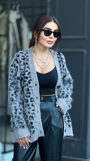 Mink Leopard V-Neck Brushed Buttoned Knit Cardigan