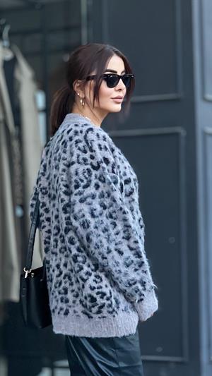 Mink Leopard V-Neck Brushed Buttoned Knit Cardigan