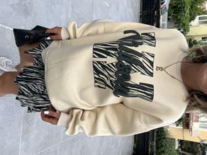 Wildsow Embroidered Stone Embellished Sweatshirt