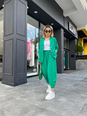 Green Shirt and Trousers Linen Suit