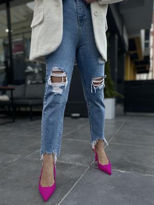 Yırtık Detaylı Mom Fit Jean