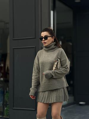 Zr Model Gri Balıkçı Yaka Triko -Etek Takım
