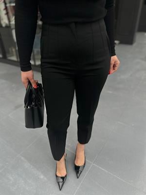 Zr Model Siyah Flatolu Pantolon 