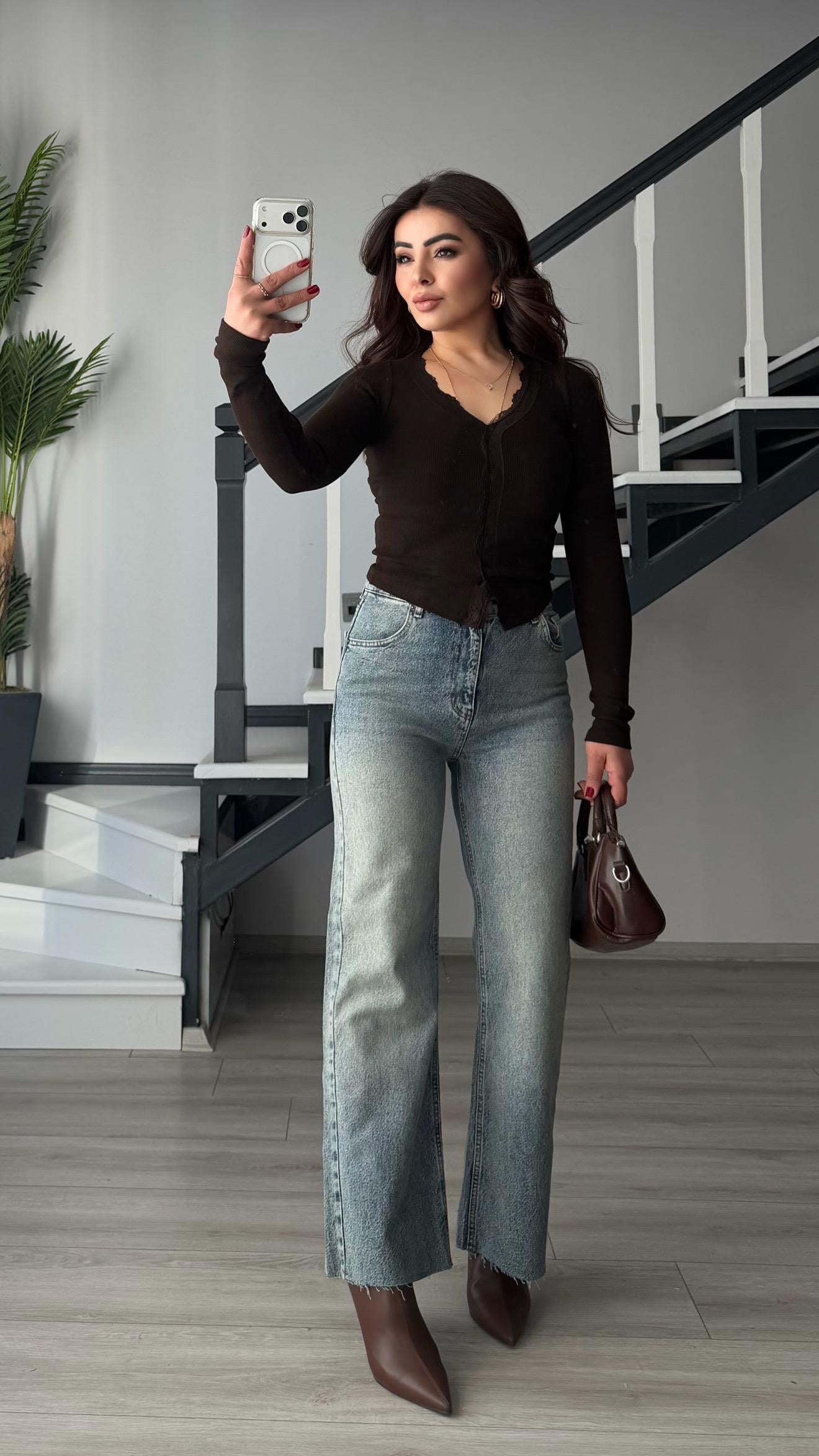 Açık Mavi Likralı Flare Jean