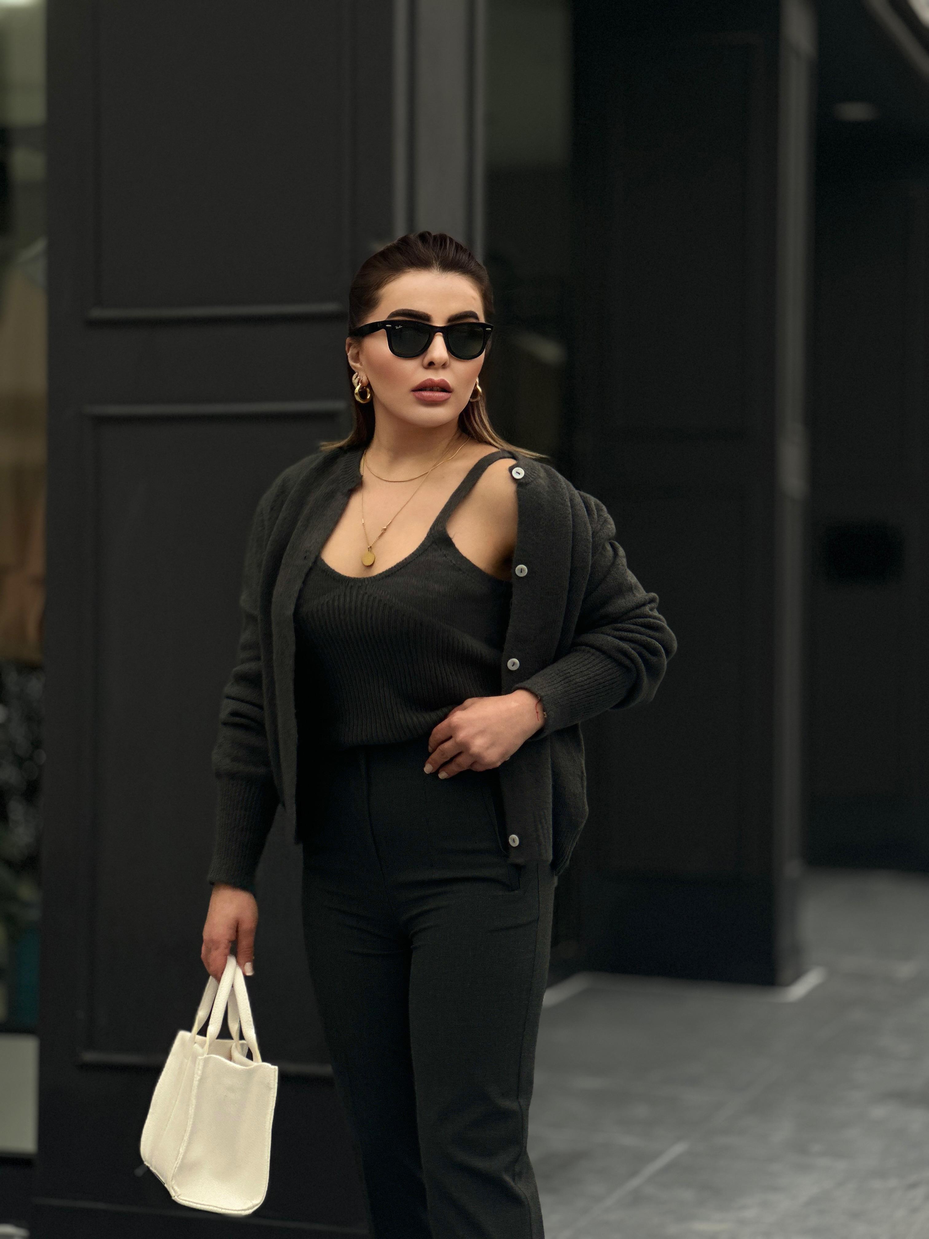Anthracite Cardigan and Tank Top Two-Piece Plush Set