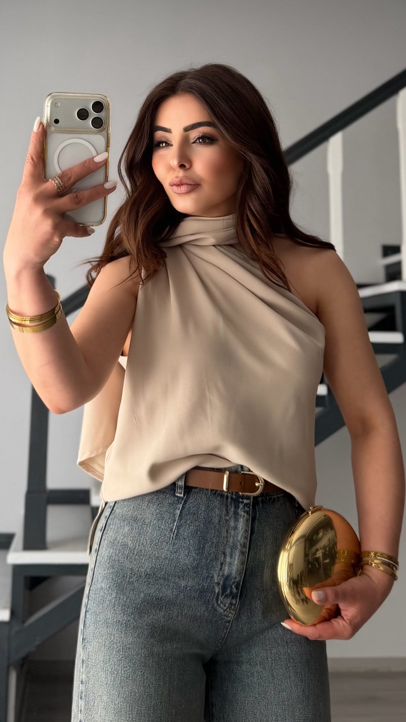 Bej Şal Detaylı Bluz