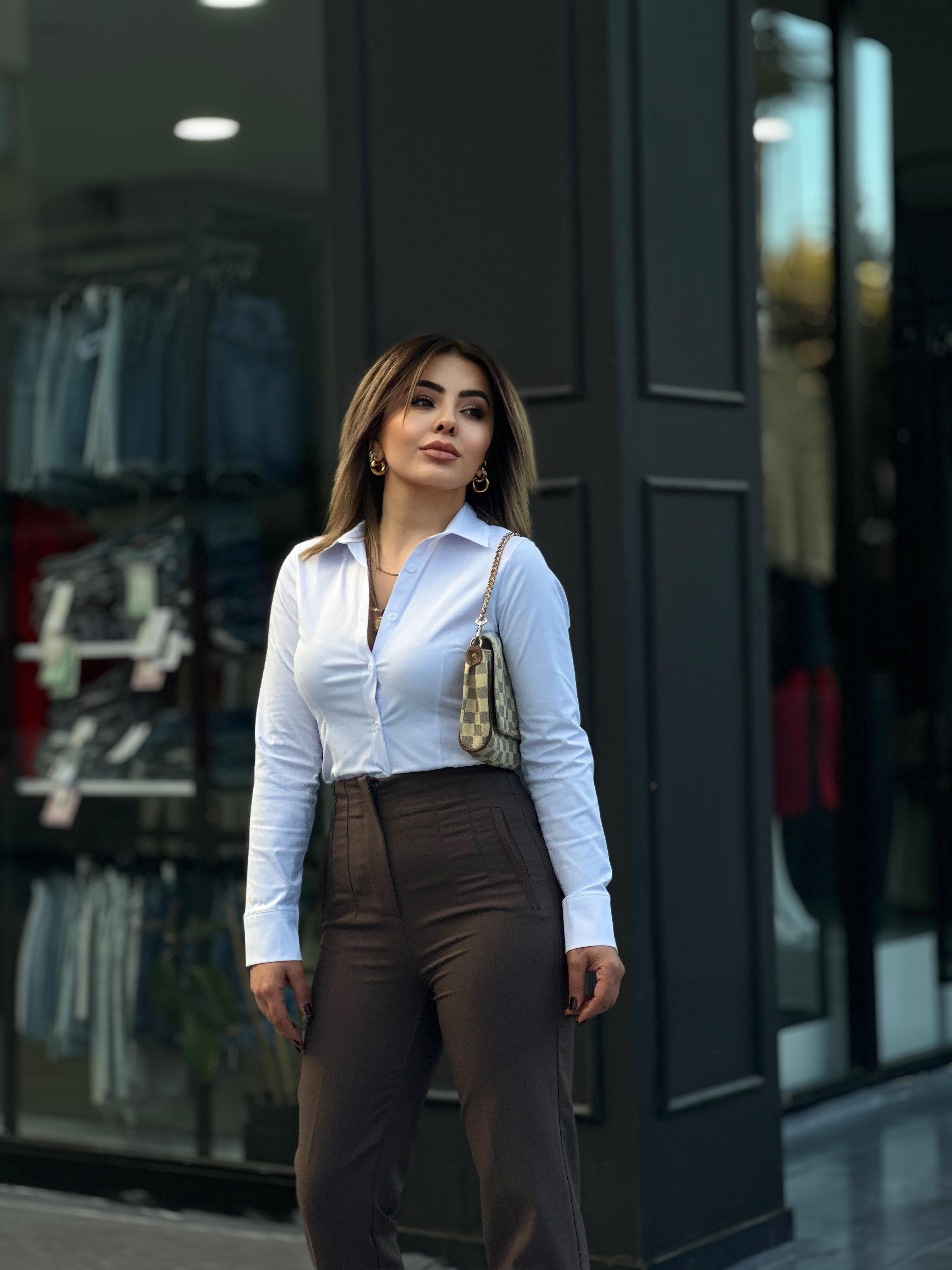 Beyaz Likralı Slim Fit Gömlek 
