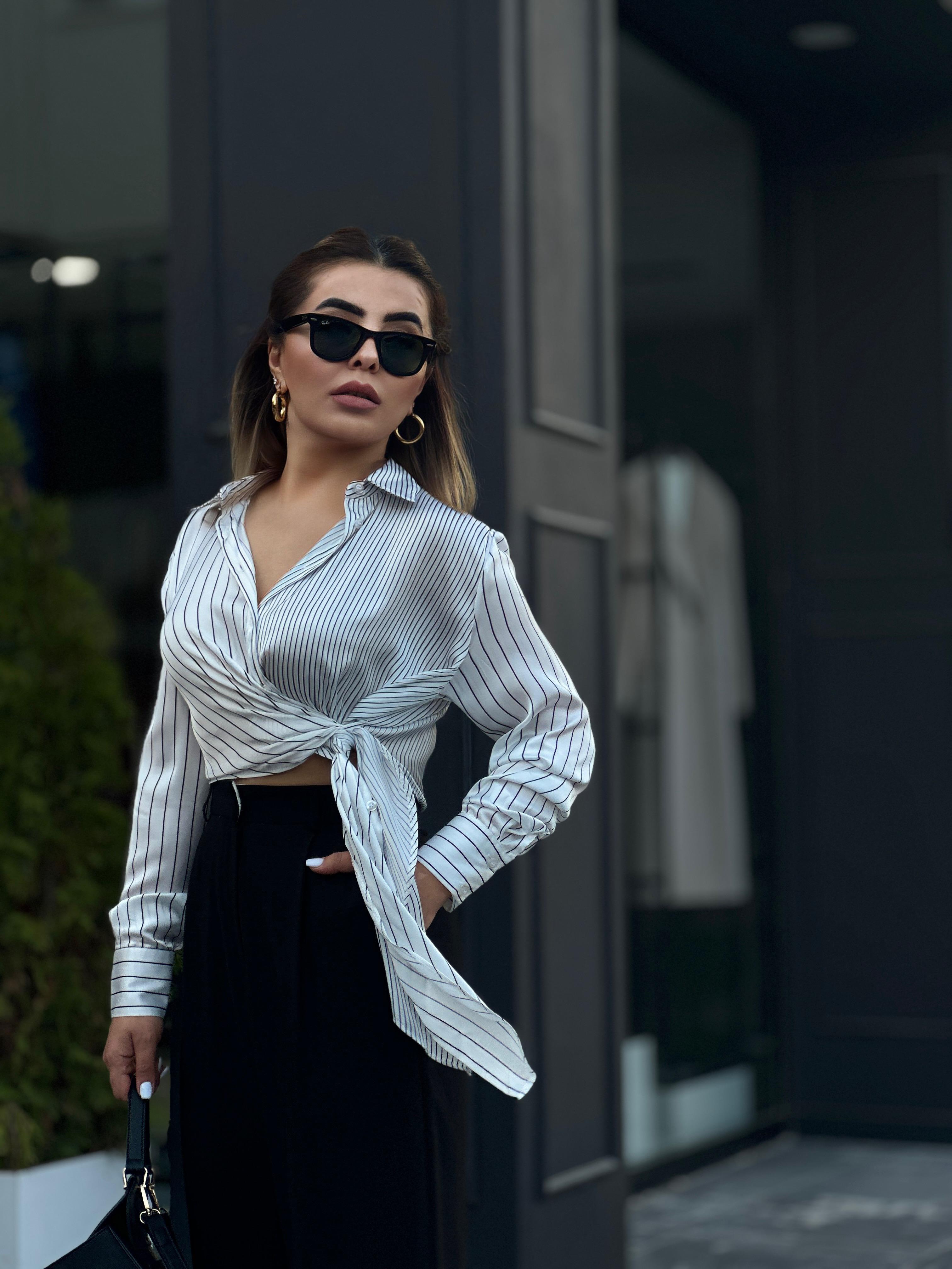 Çizgili Saten Bağlamalı Gömlek