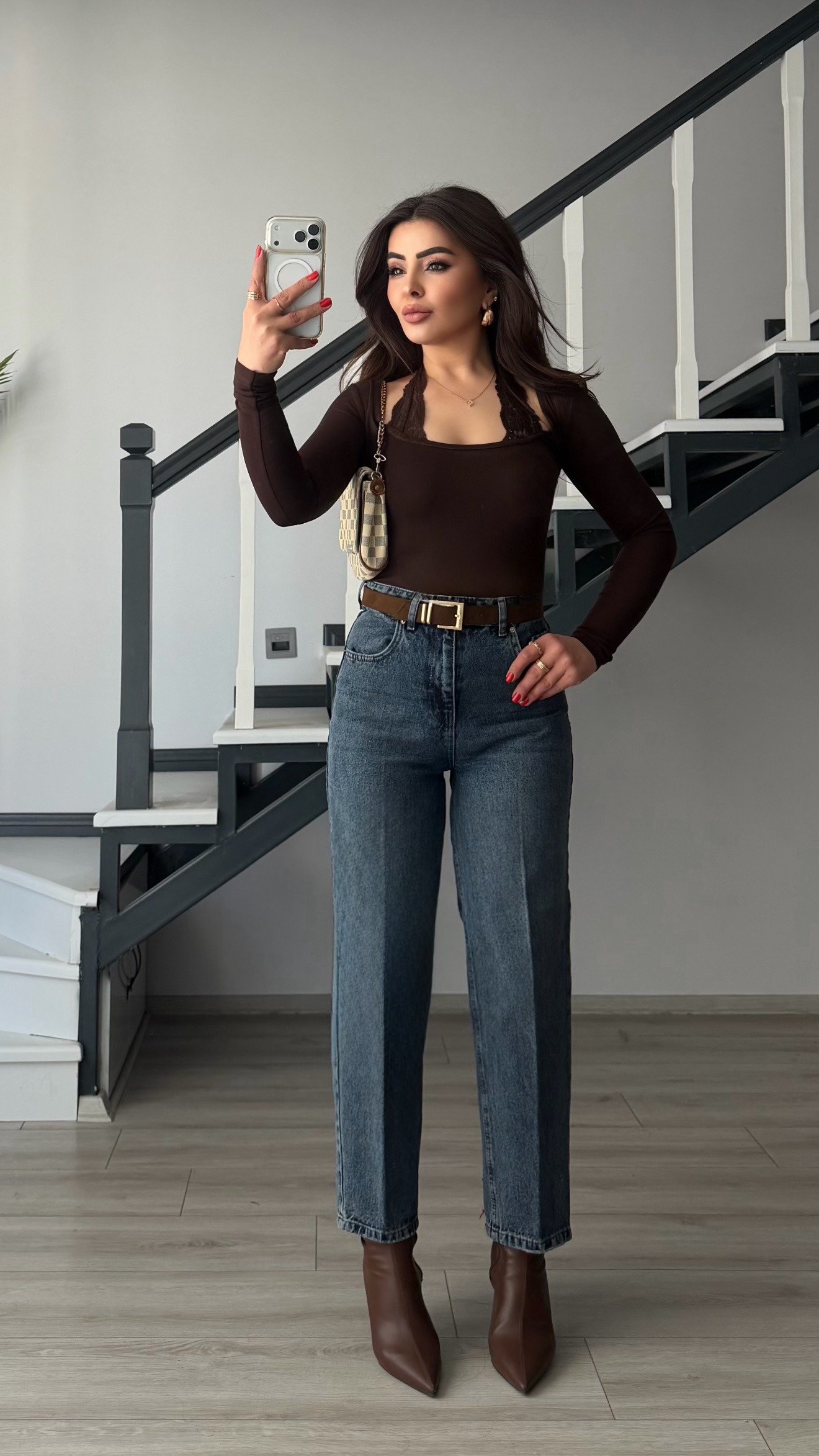 Koyu Mavi Kemerli Skater Jean