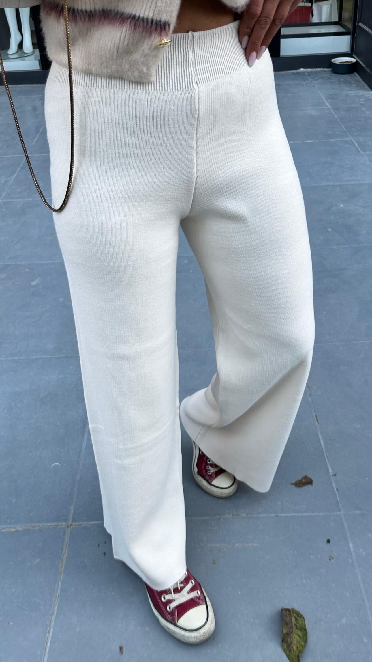 Krem Triko Pantolon 