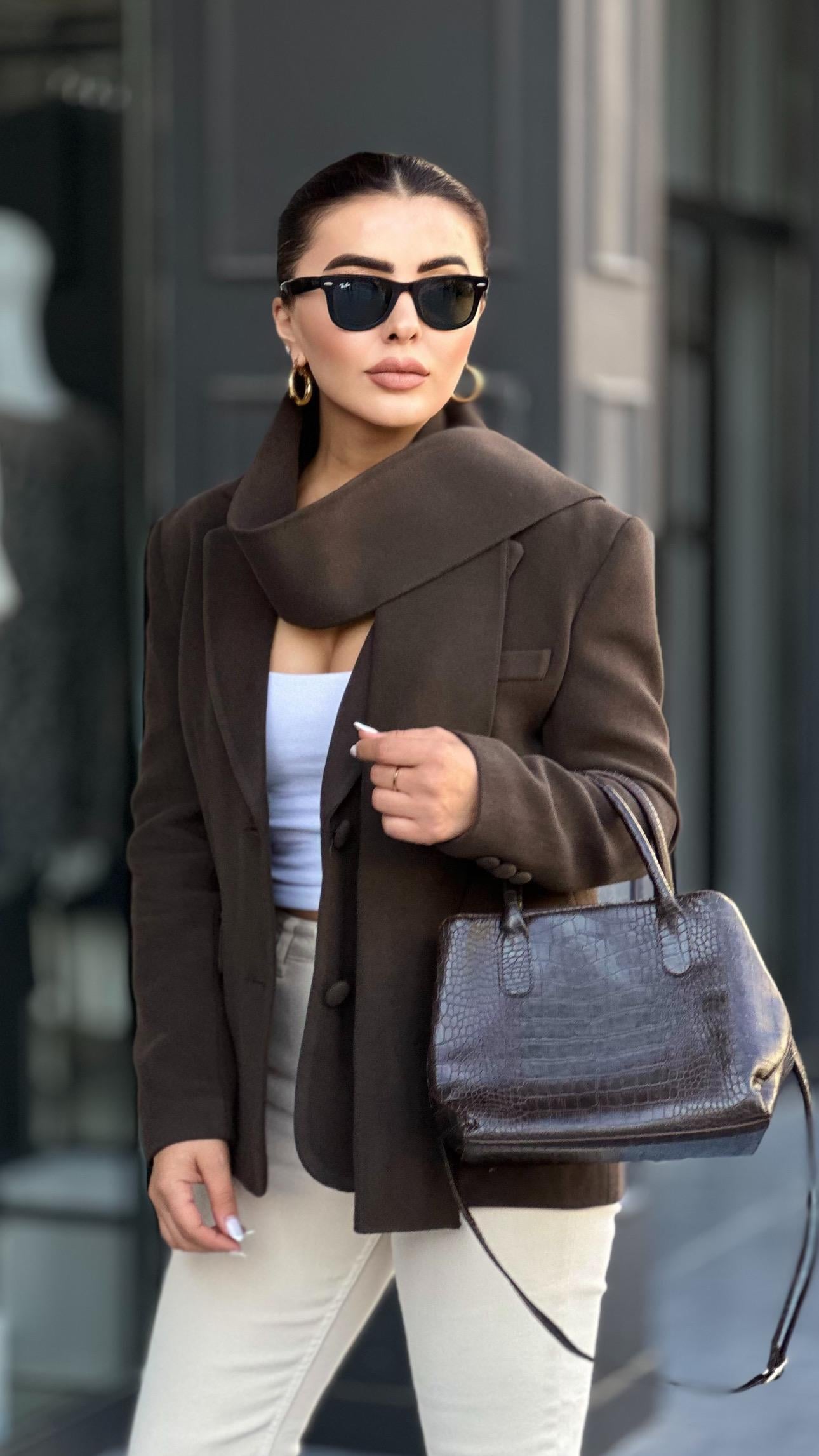 Marka Model Acı Kahve Şal Detaylı Blazer Ceket 