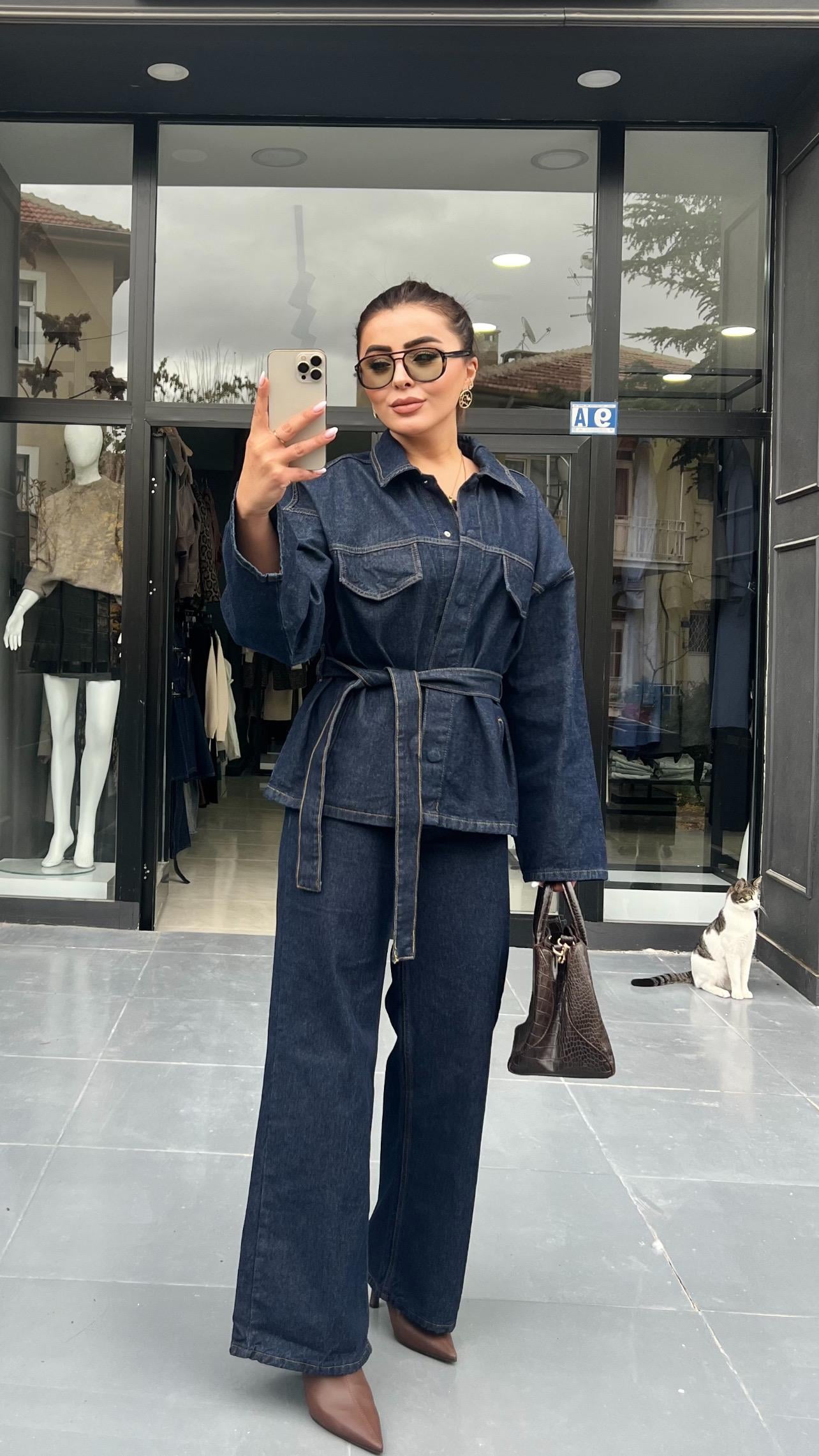 Marka Model Belden Bağlamalı Denim Takım