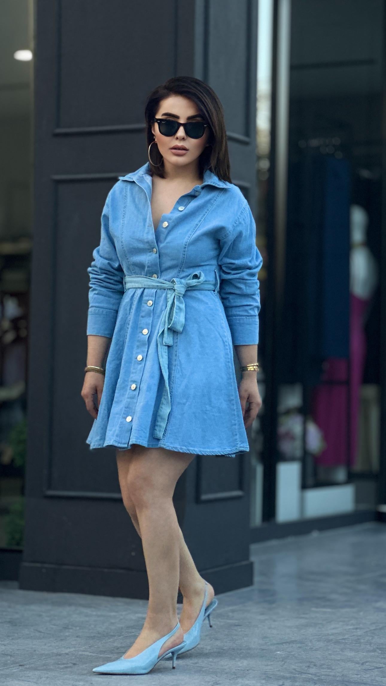 Marka Model Kuşak Detaylı Denim Elbise 