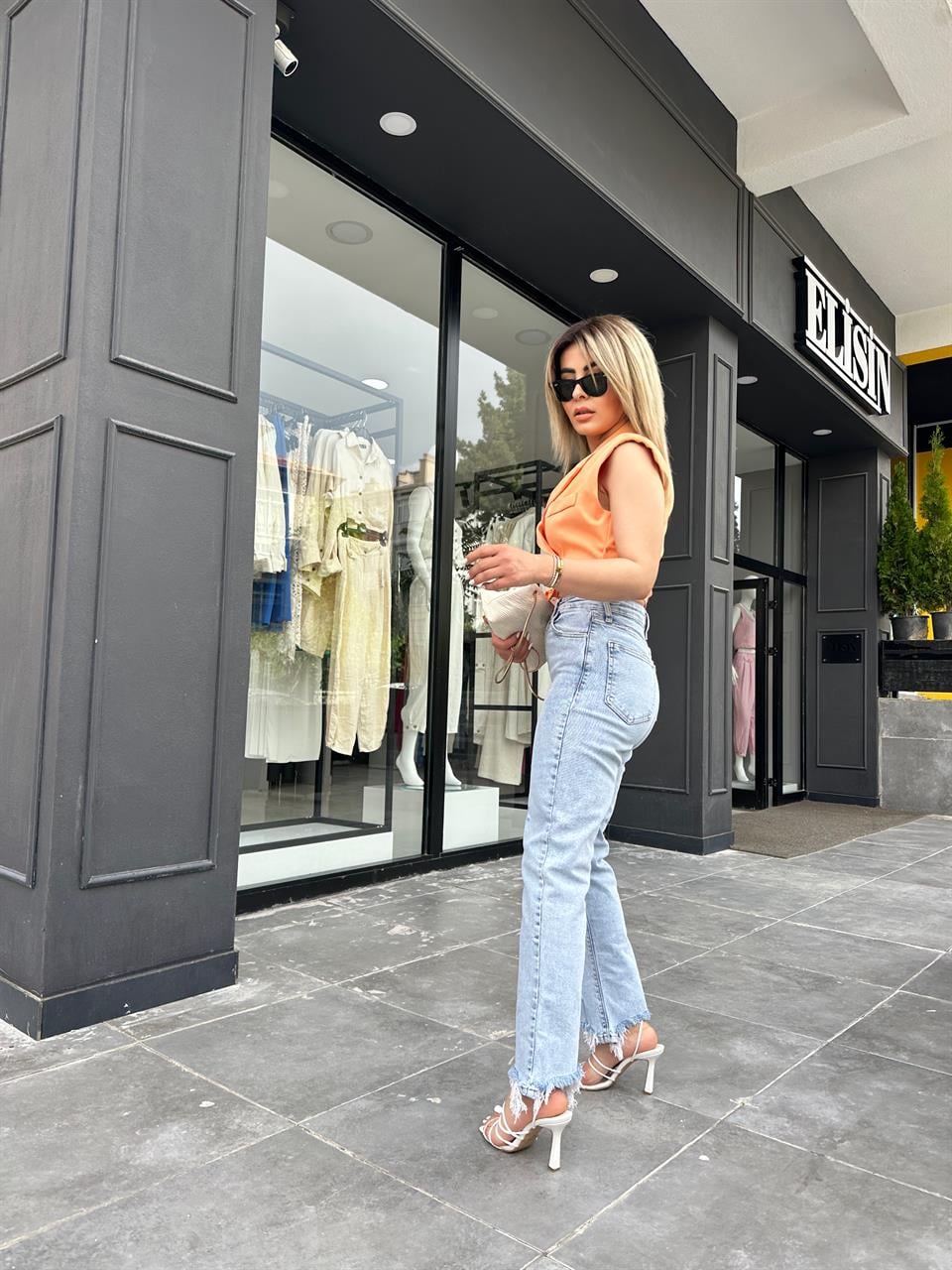Paça Detaylı Vintage Slim Jean