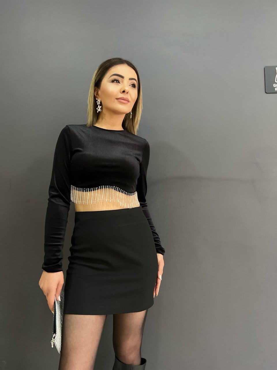 Siyah Yanı Fermuarlı Mini Etek