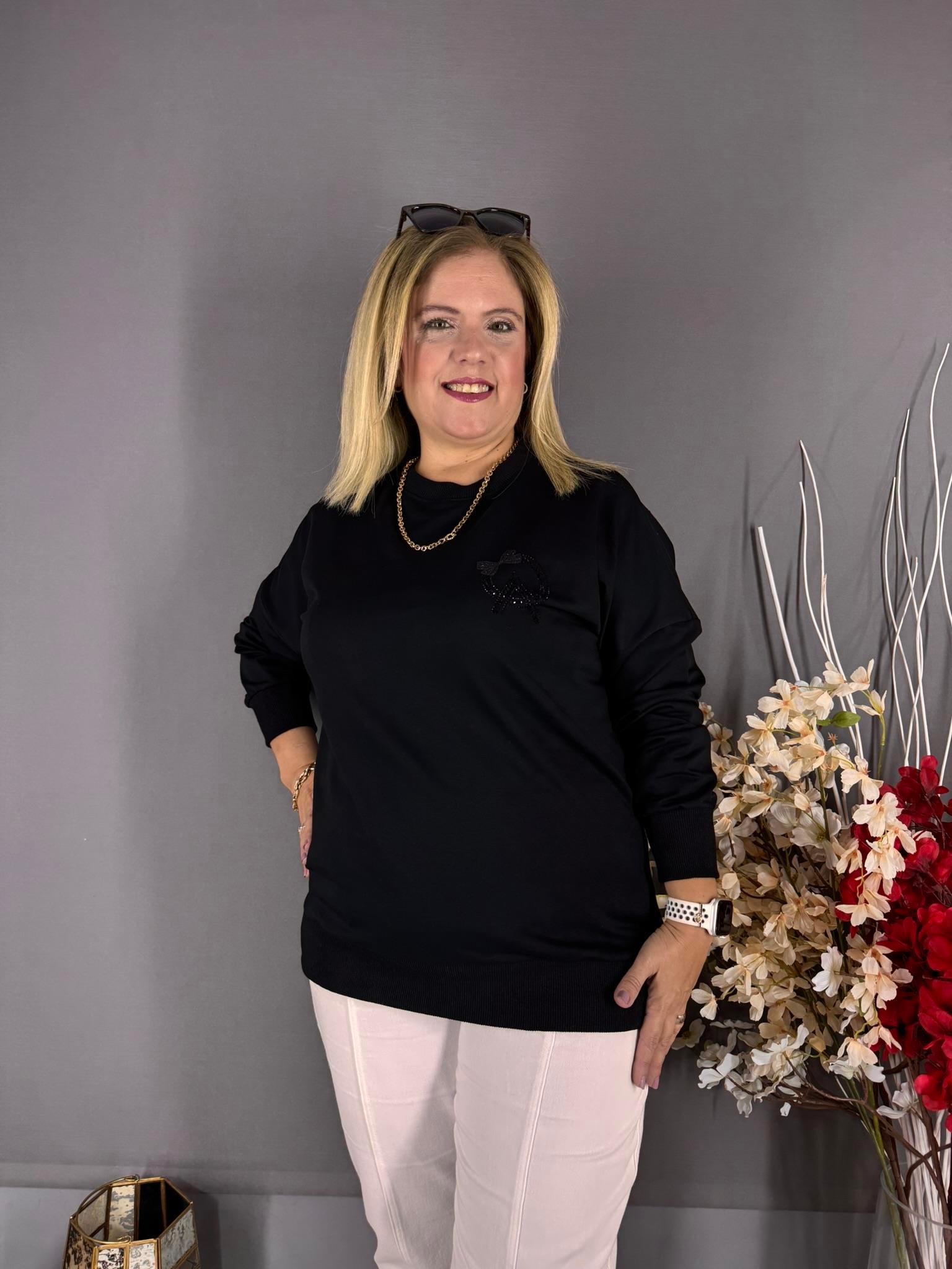 EYZ723 SİYAH TAŞ İŞLEMELİ ARKA TÜL SWEATSHİRT