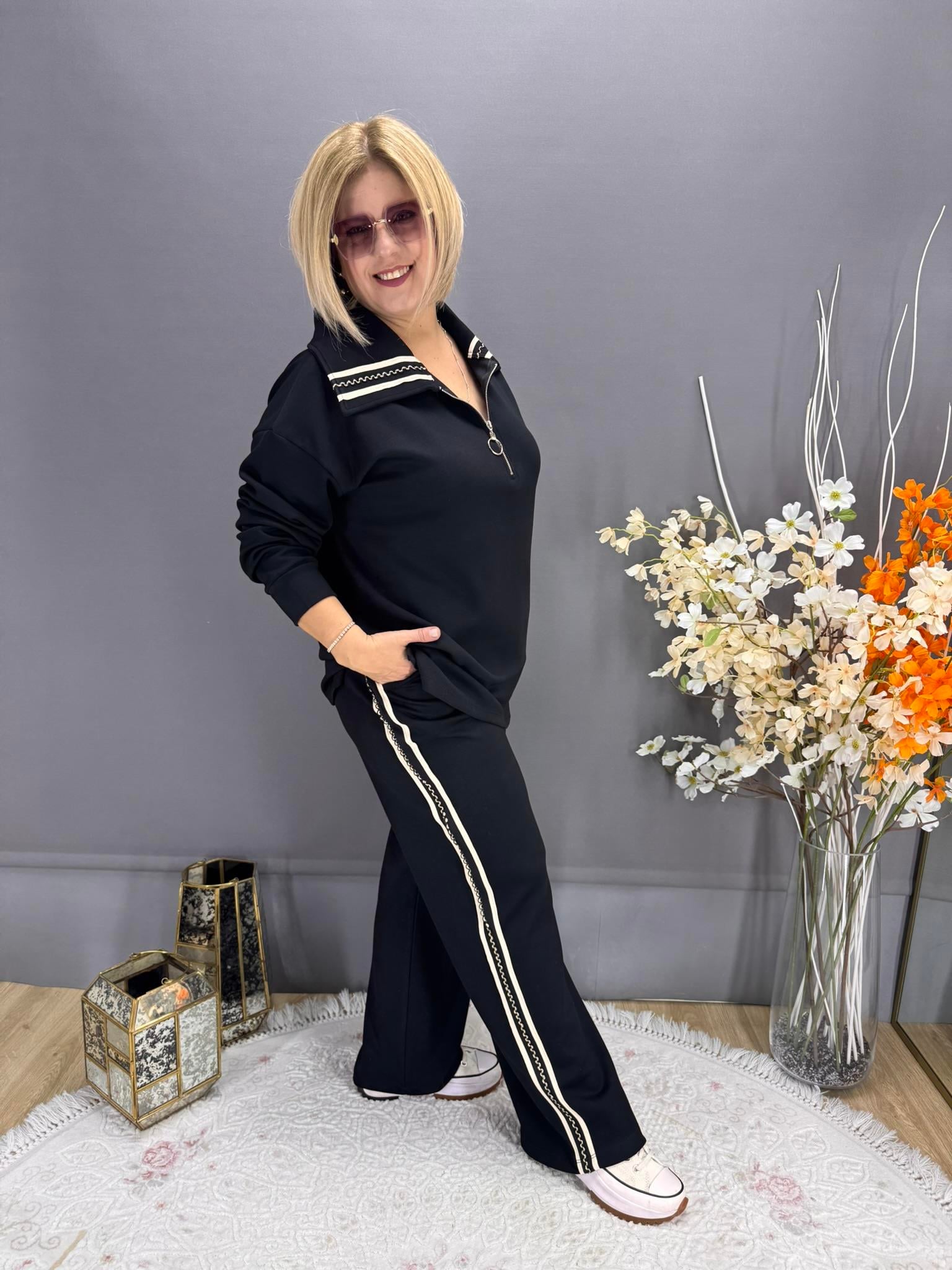 EYZ770 SİYAH YAKALI ŞERİT DETAYLU EŞOFMAN TAKIM