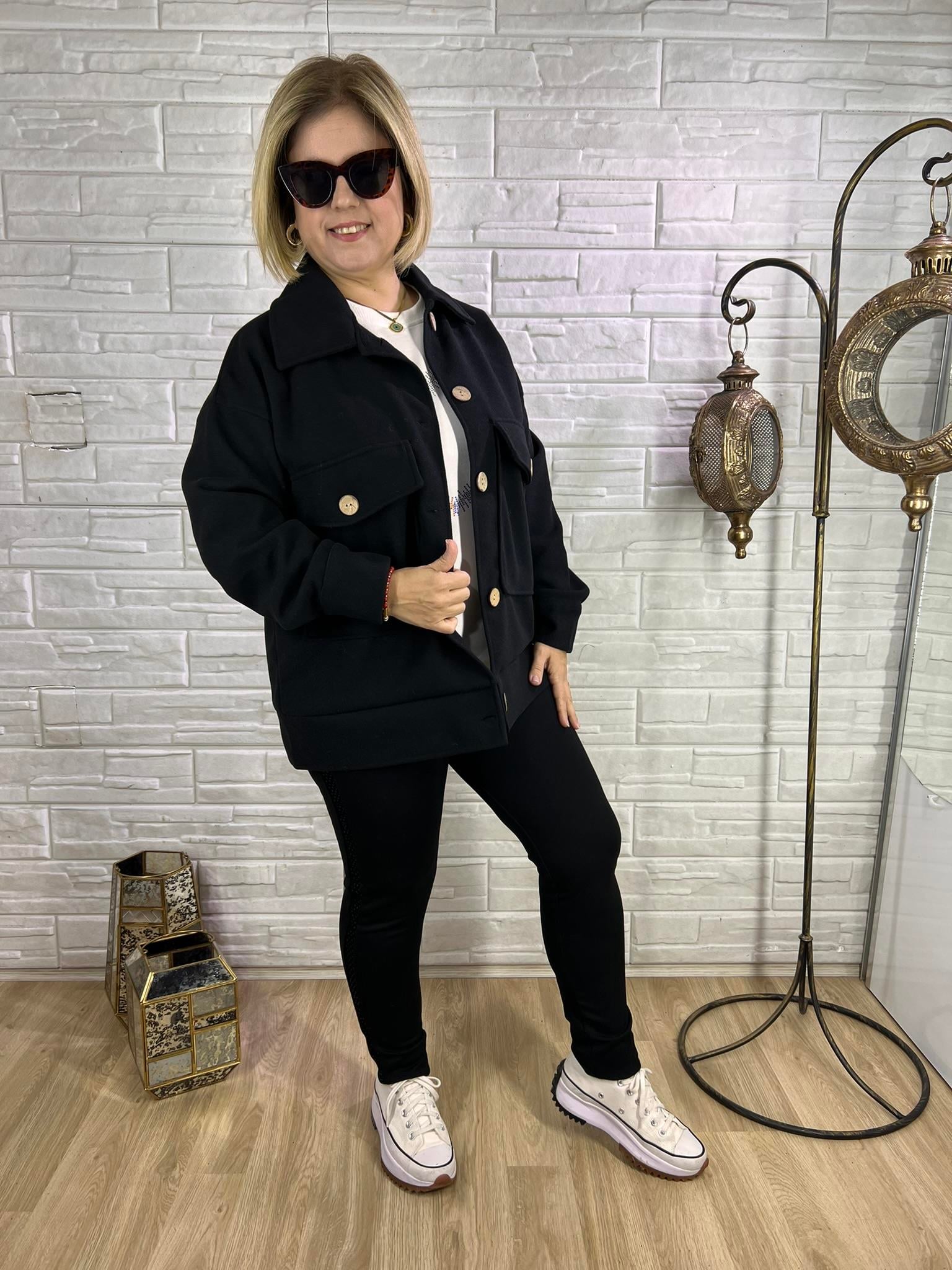 EYZ0140 SİYAH İNCE KAŞE AHŞAP DÜĞMELİ CEKET