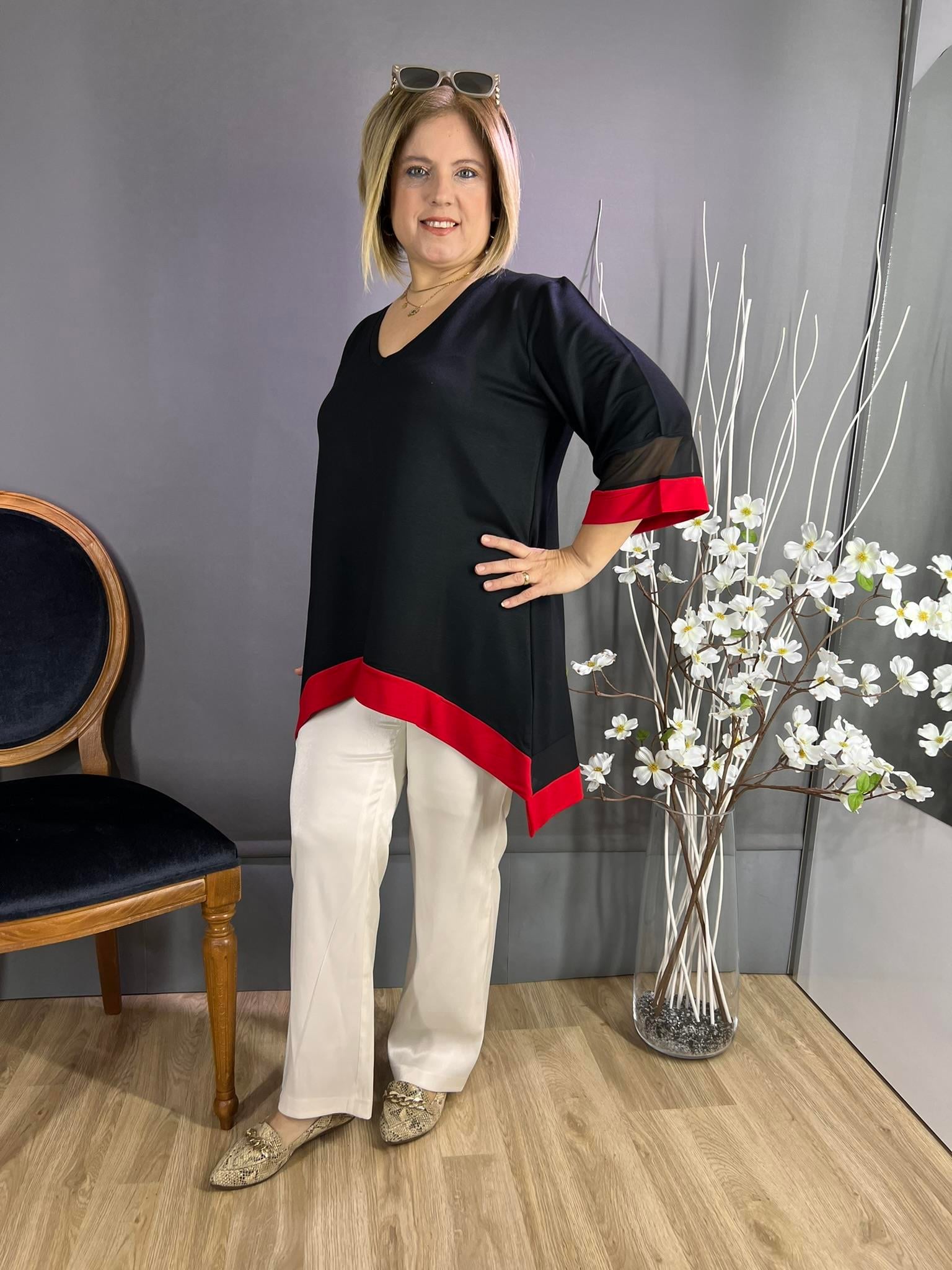 EYZ242 SİYAH V YAKA KIRMIZI ŞERİT DETAYLI SALAŞ TUNİK