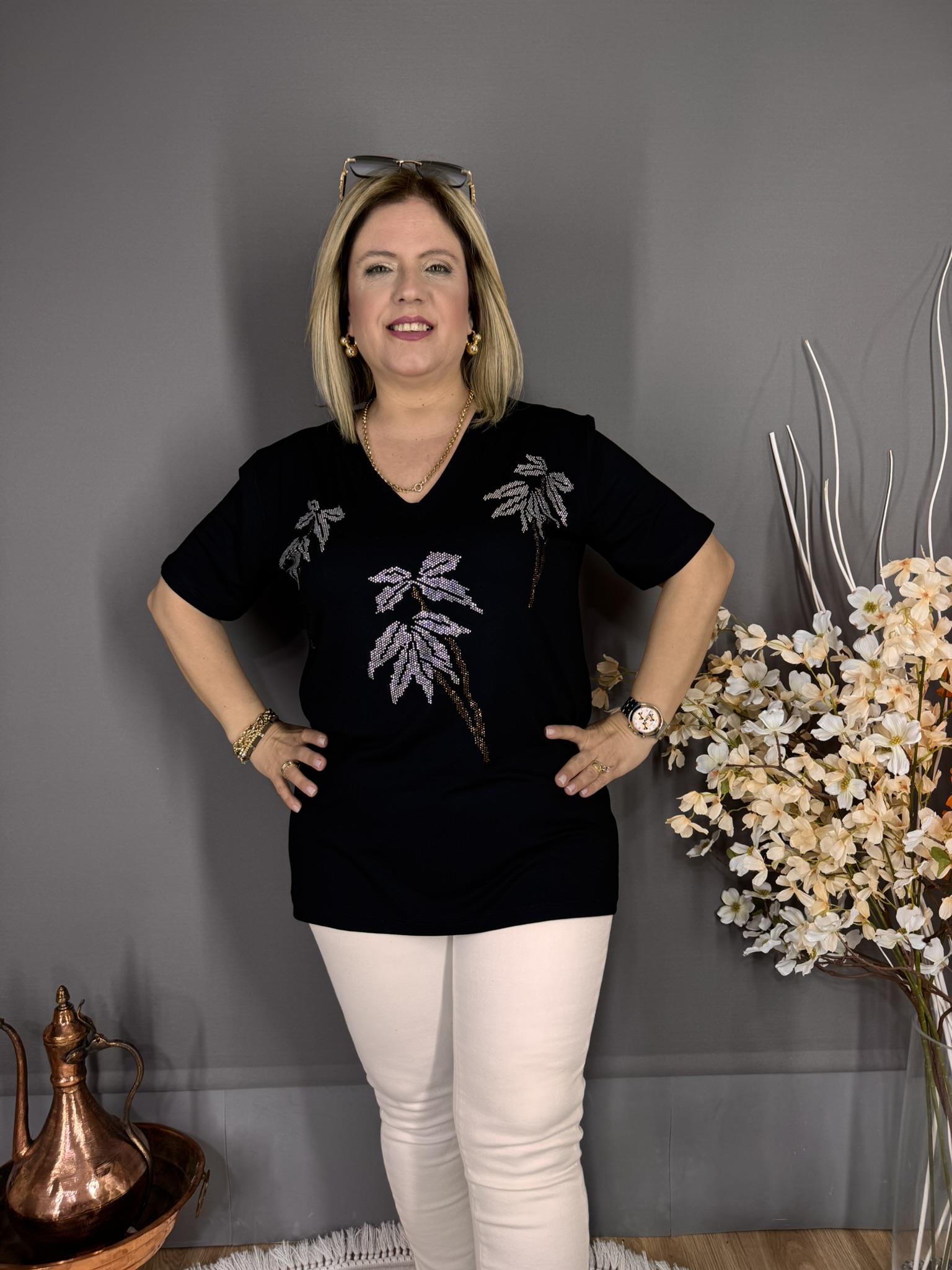 EYZ499 SİYAH V YAKA PALMİYE TAŞLI BLUZ