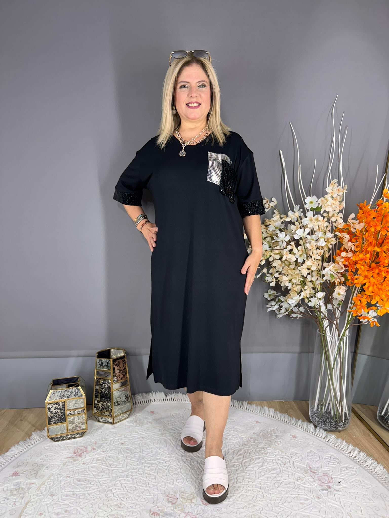 EYZ556 SİYAH PULETLİ CEPLİ ELBİSE