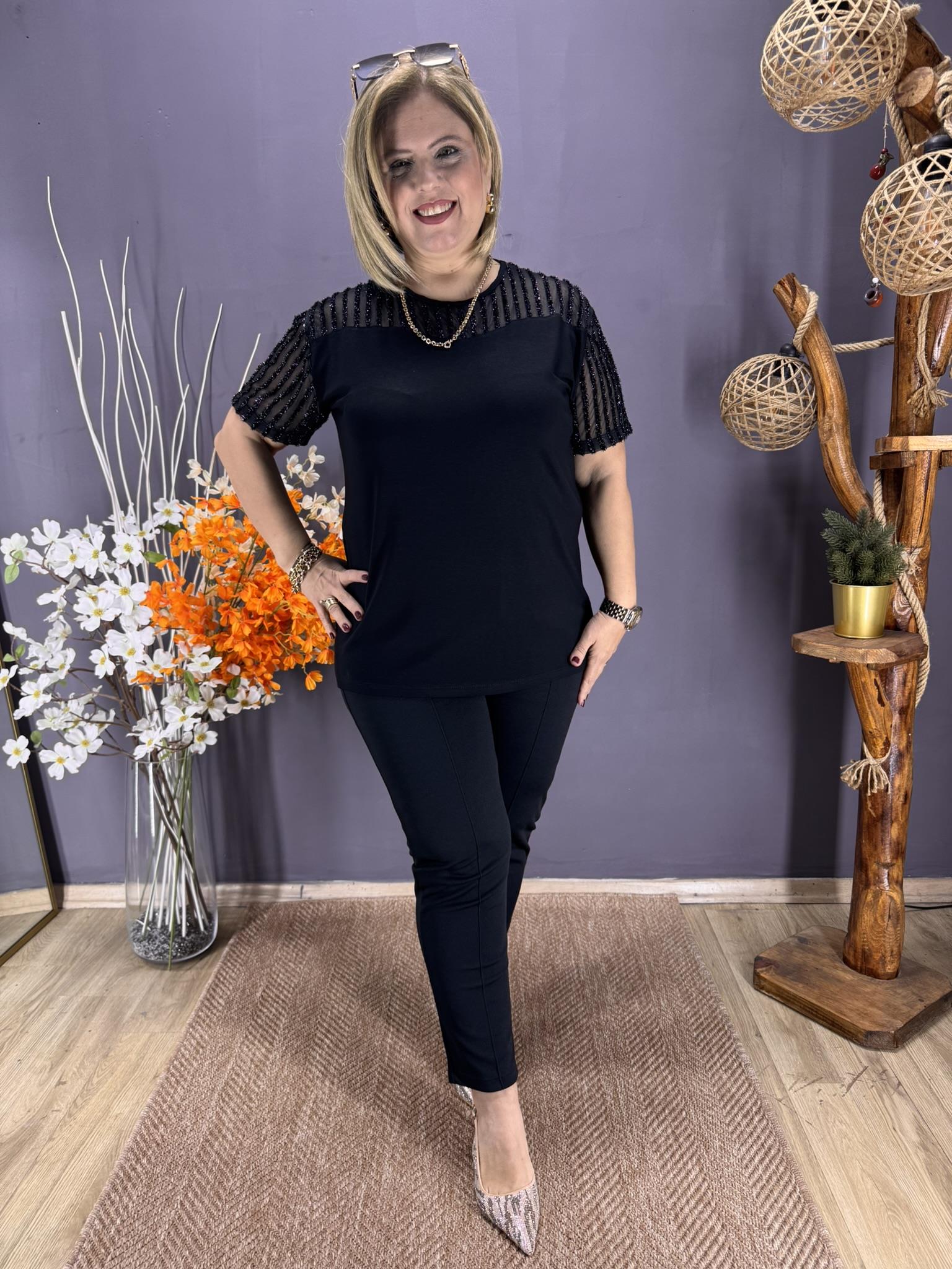 EYZ854 SİYAH OMUZ SİMLİ TÜLLÜ BLUZ