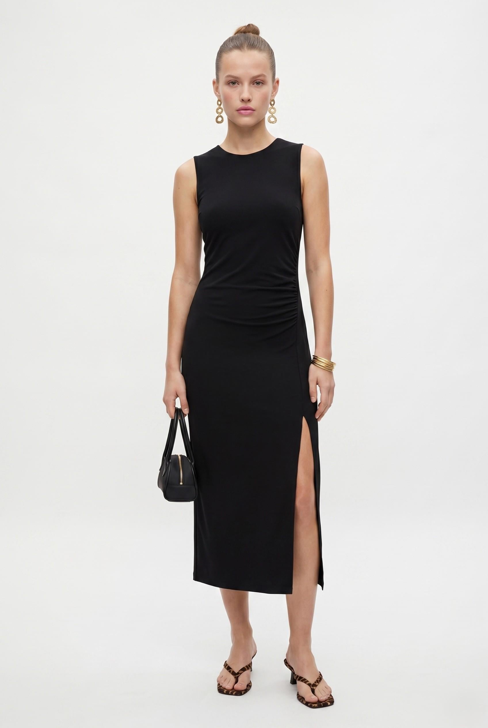 Kadın Bengalin Kolsuz Drapeli Yırtmaçlı Dokuma Midi Siyah Elbise