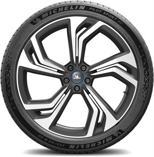 Michelin 235/45r20 100y xl pılot sport ev ao mı Oto Yaz 2026