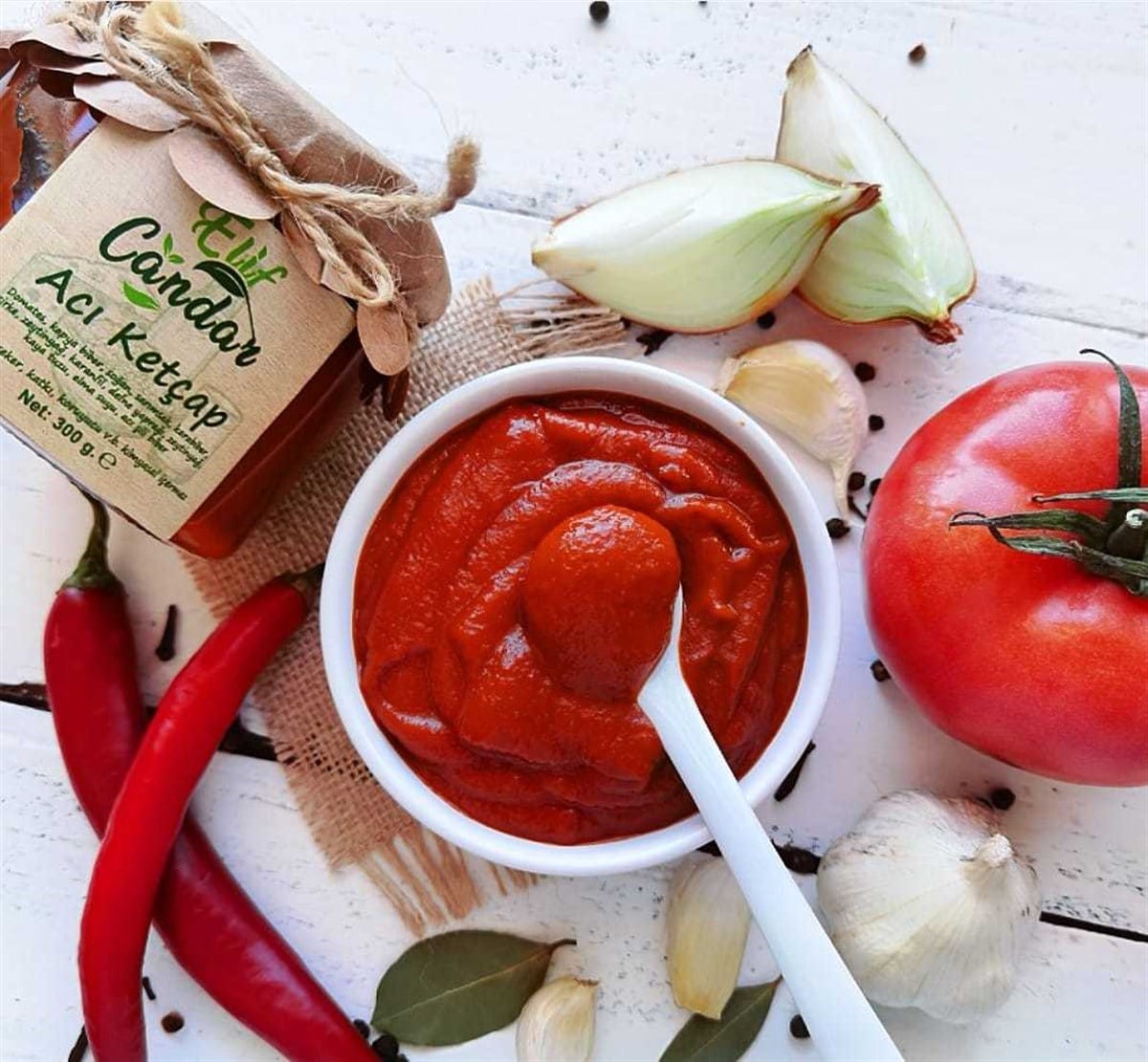 Acılı Ketçap (300 gr.)