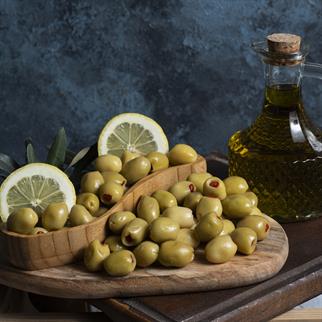 Biberli Yeşil Zeytin ( 400 gr ) 