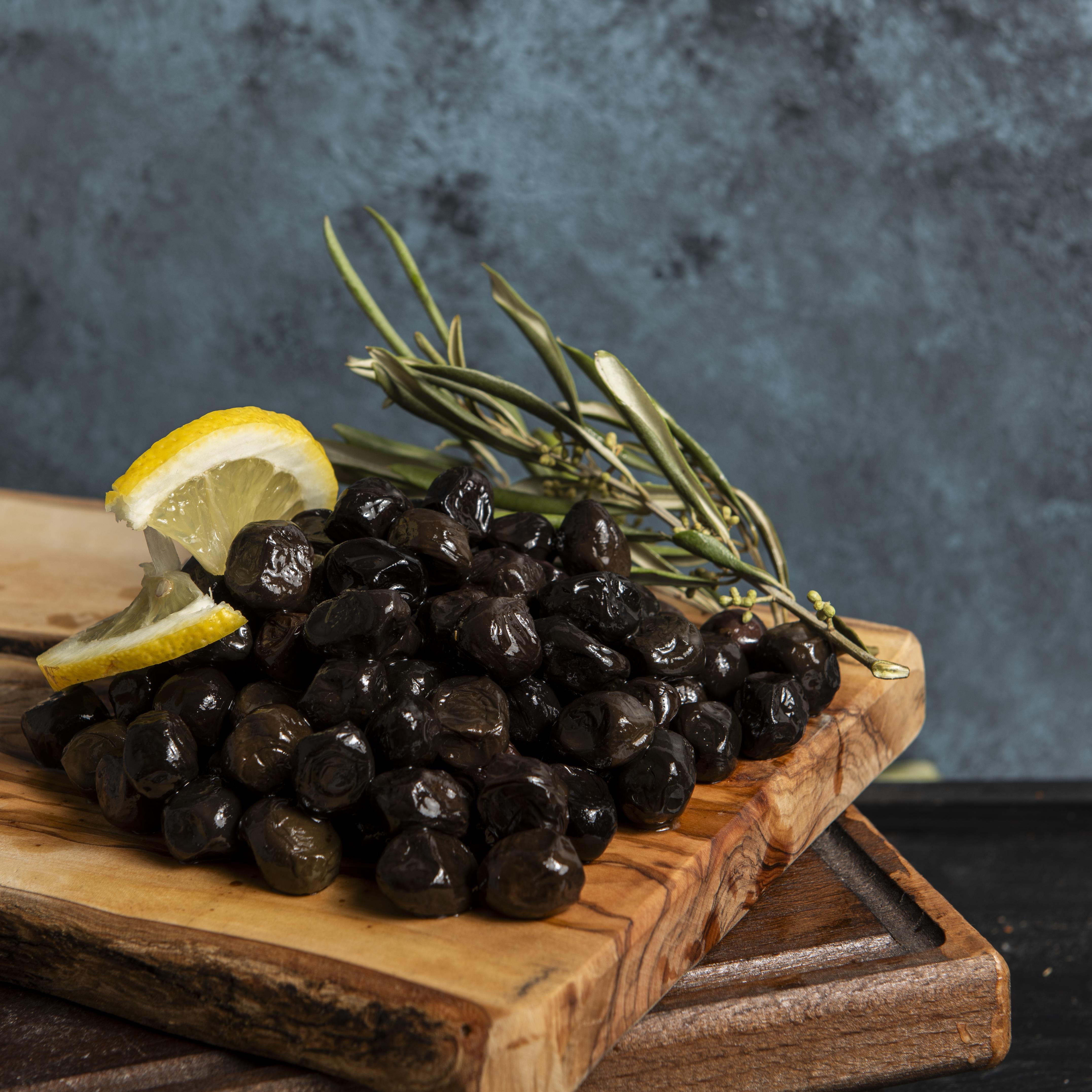 Yağlı Sele Zeytin (Etli) 1kg