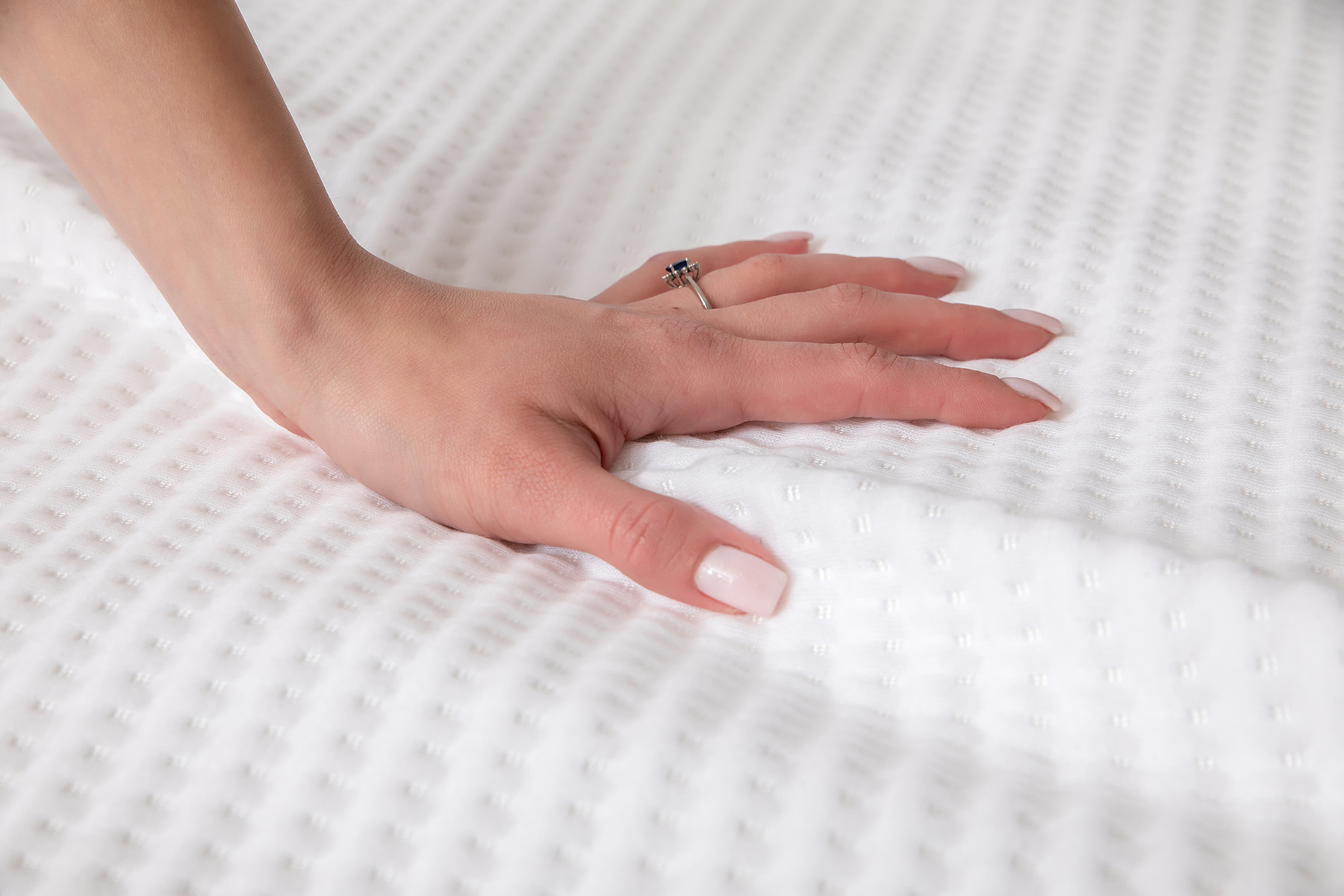 wellbed® FITTED JAKARLI KAPİTONE YATAK KORUYUCU