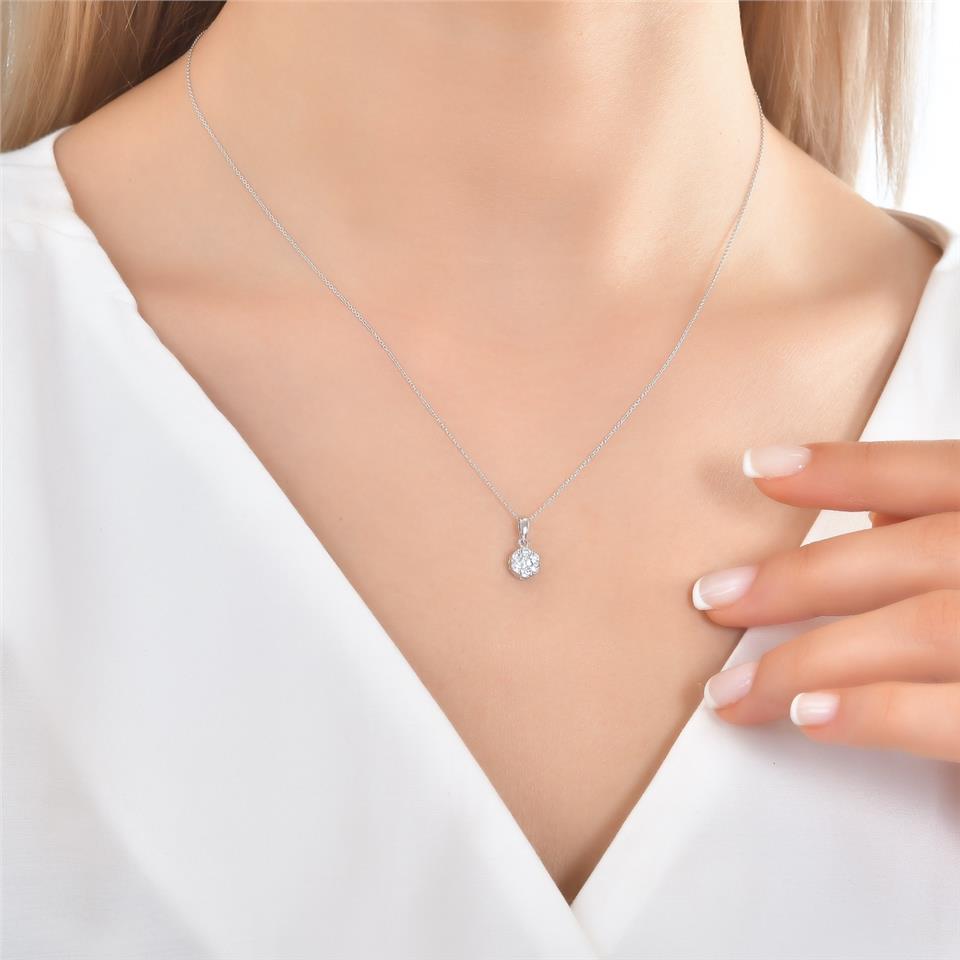 0.18 Karat Pırlanta Effect Tektaş Kolye