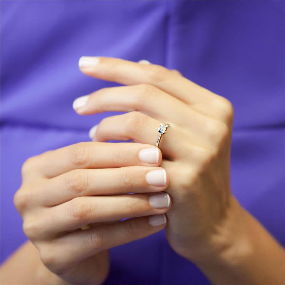 0.26 Karat Pırlanta Tektaş Yüzük