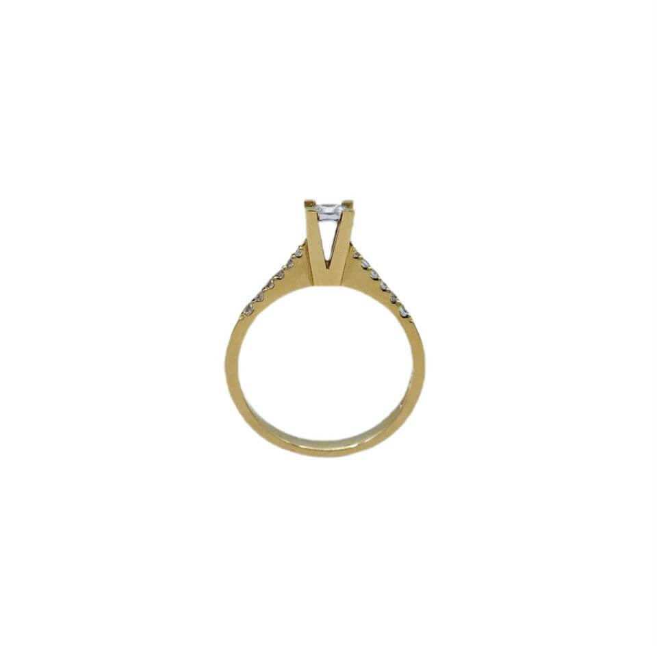 Altın Tektaş Yüzük